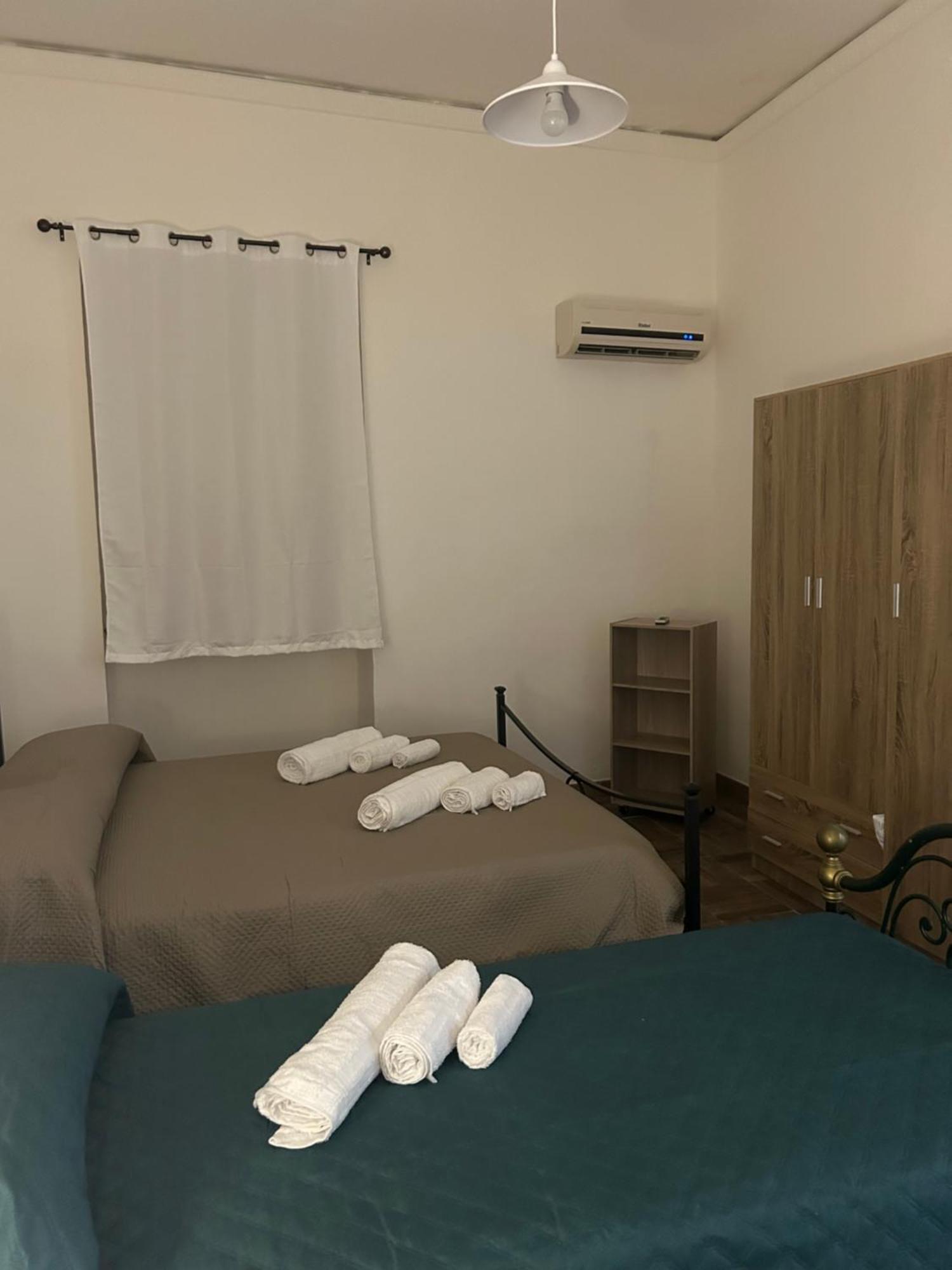 Al Vespro Hotel ปาแลร์โม ภายนอก รูปภาพ